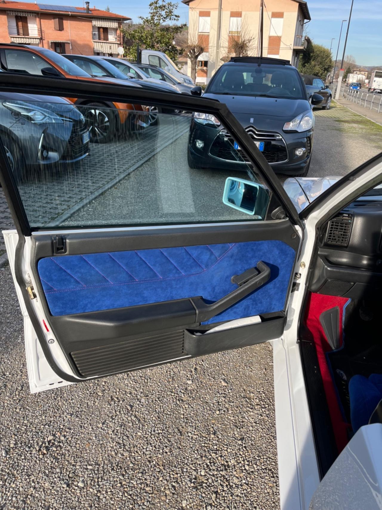 Lancia Delta 2.0i.e. turbo cat HF integrale
