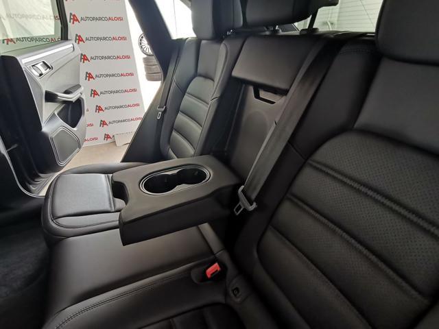 PORSCHE Macan 2.0 PDK