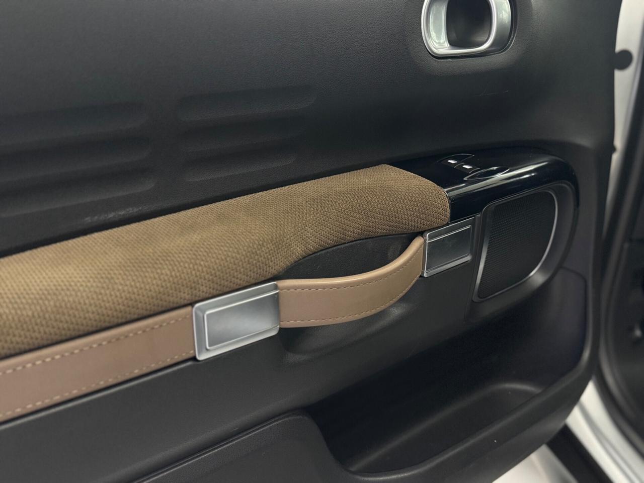 Citroen C4 Cactus 1.6 100Cv ETG6 Shine Full Opt