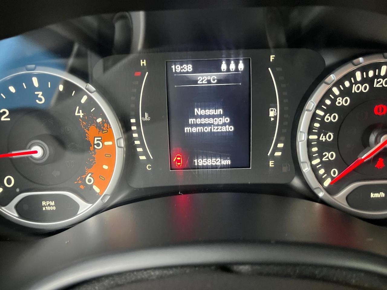 Jeep renegade 1.6 mjt/120cv-full-2015