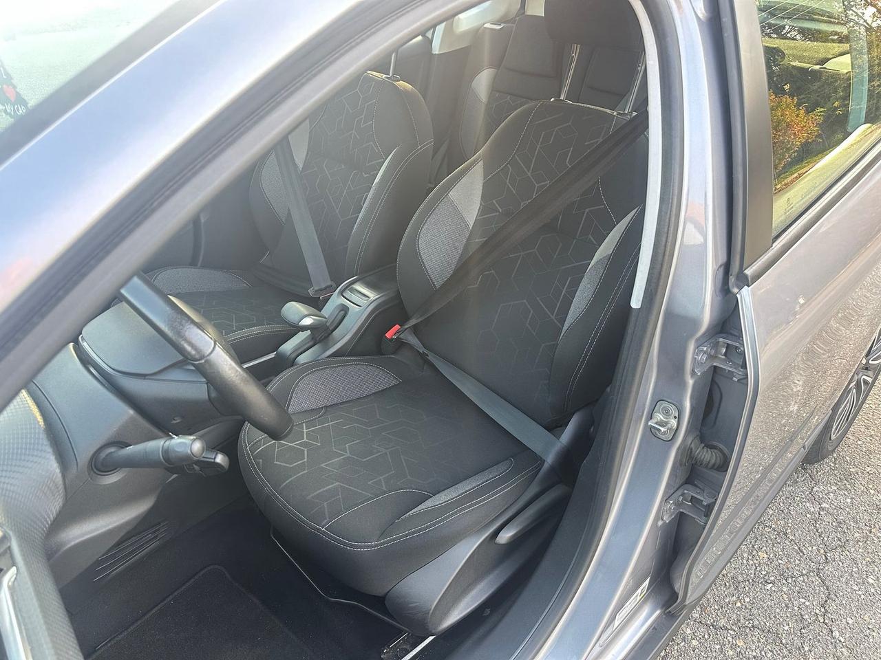 Peugeot 2008 Allure 1.2 PureTech 82 #7847