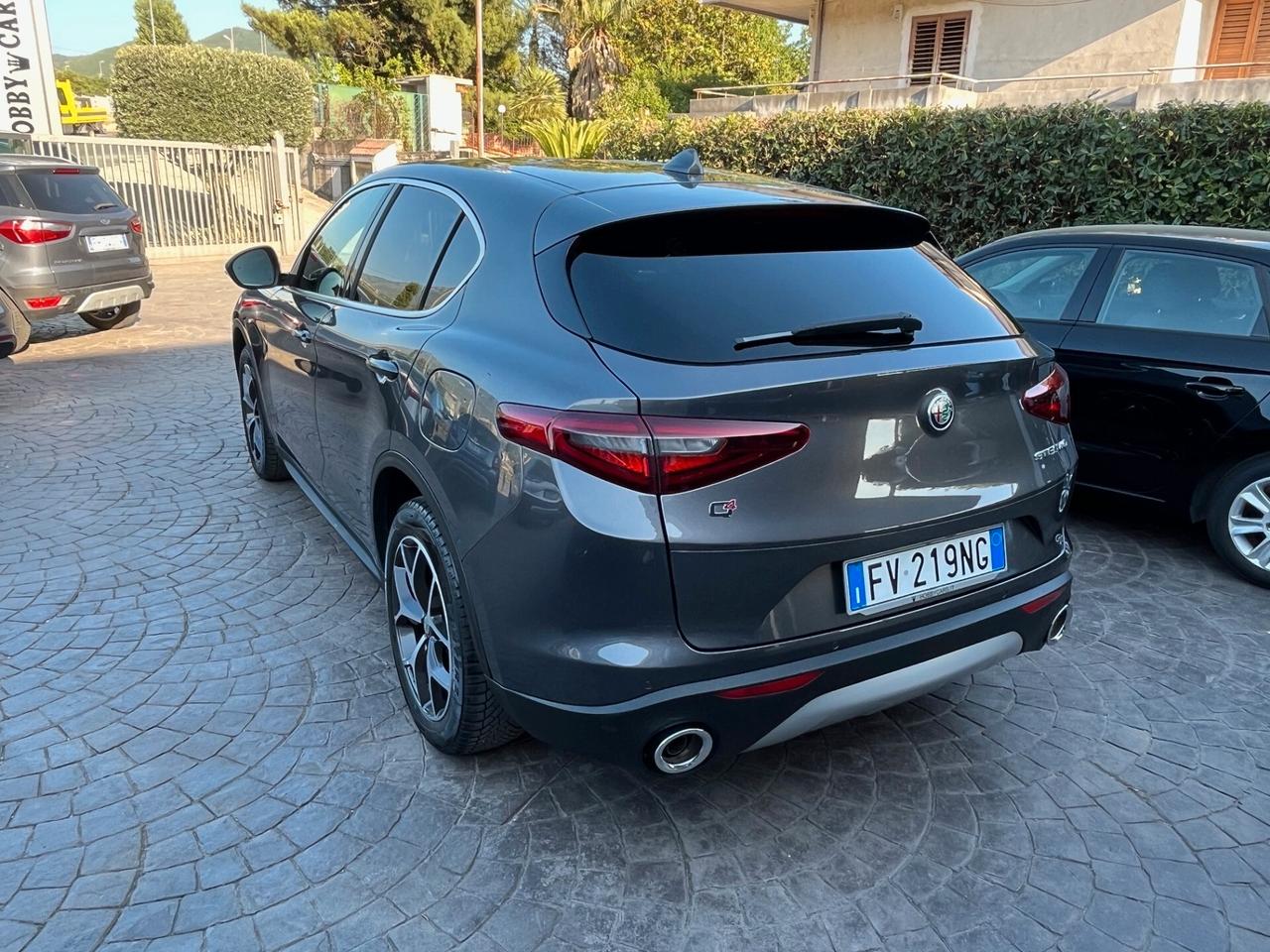 Alfa Romeo Stelvio 2.2 Turbodiesel 210 CV AT8 Q4 Executive