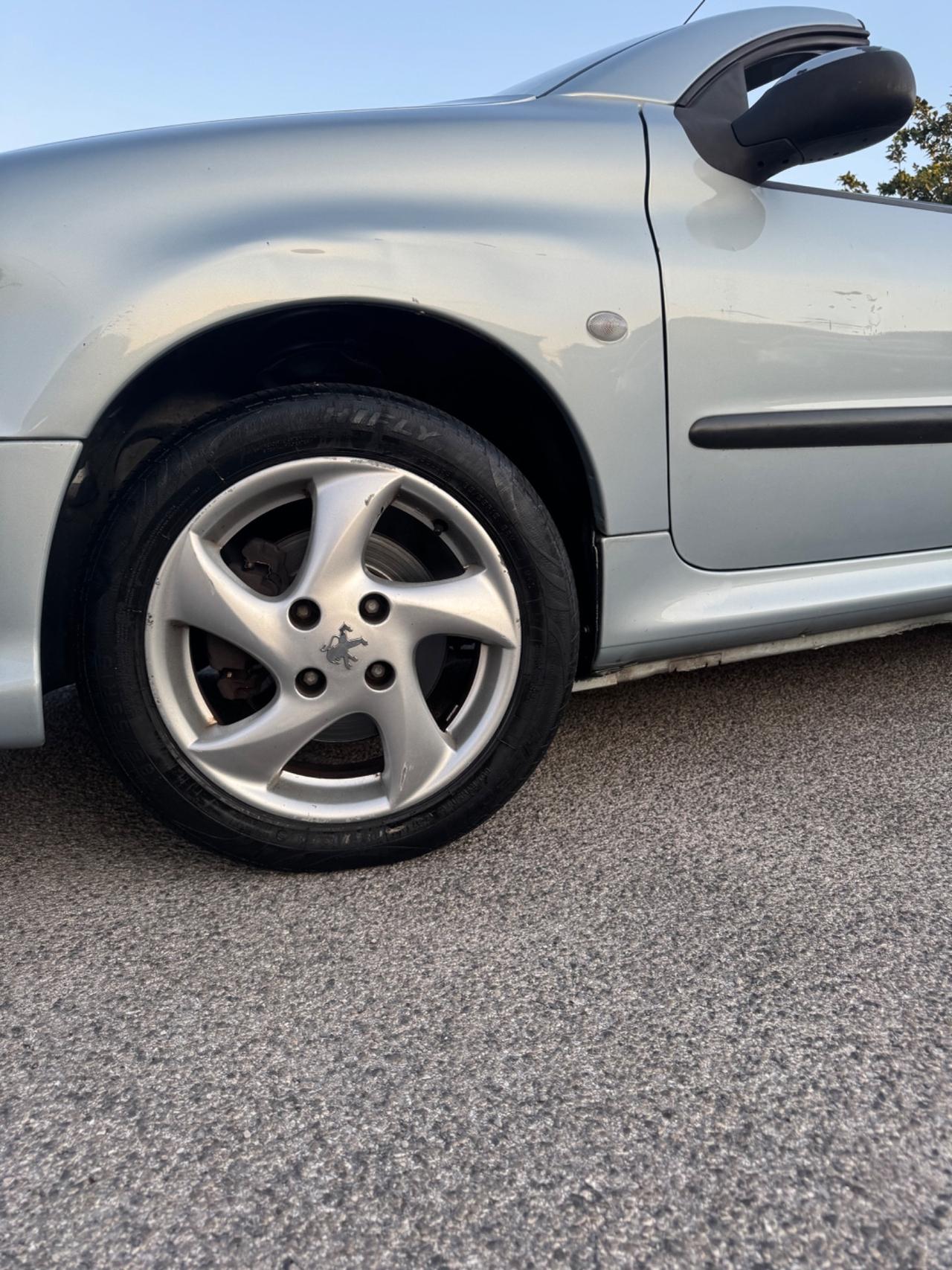 Peugeot 206 1.6 16V CC