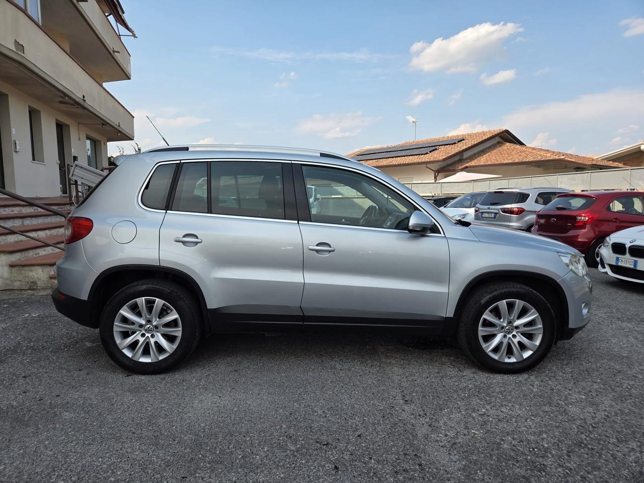 Volkswagen Tiguan 2.0 16V TDI DPF Sport & Style (18°)