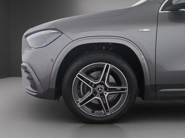 MERCEDES-BENZ GLA 250 e Premium Amg