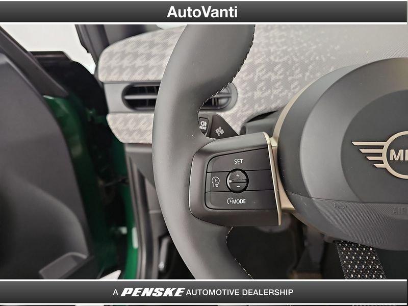 MINI Mini Cooper C Favoured