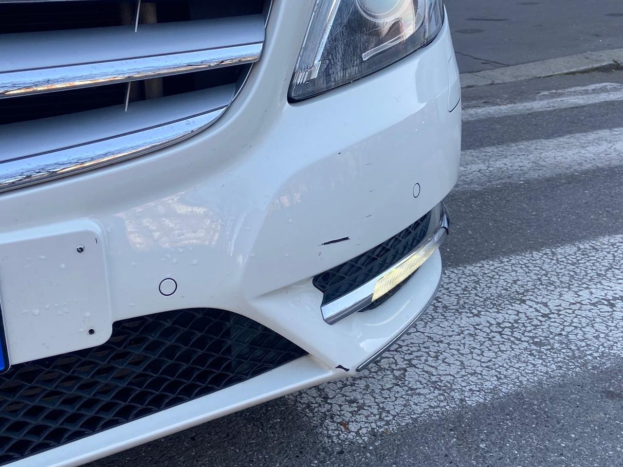 Mercedes-Benz B 180 Premium B 180 BlueEFFICI #9472