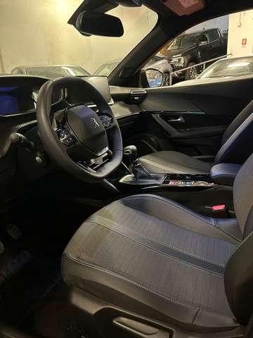 Peugeot 2008 1.2 130cv S&S Allure Pack + Navi + Telecamera