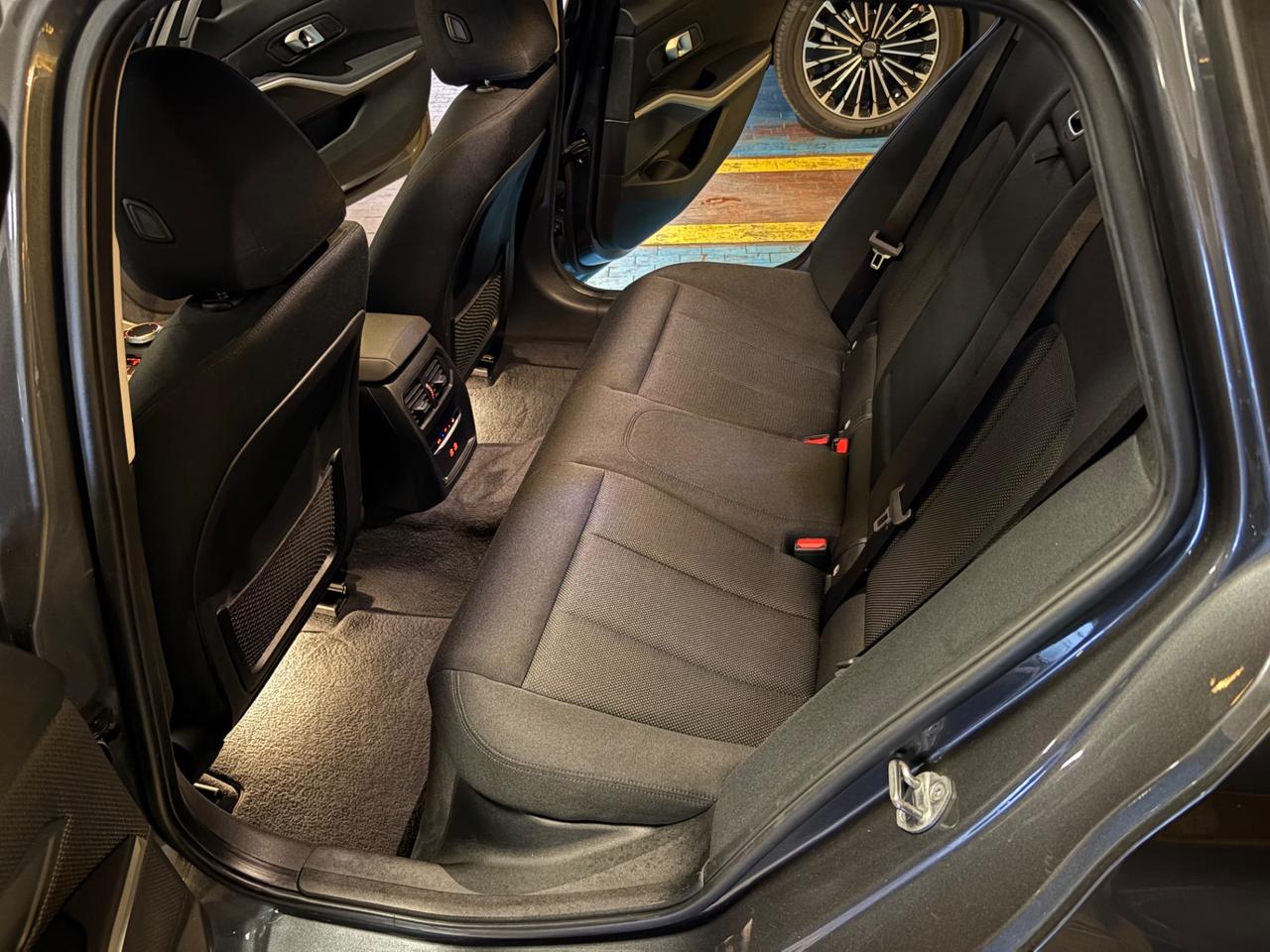 Bmw 320 320d 48V xDrive Business Advantage