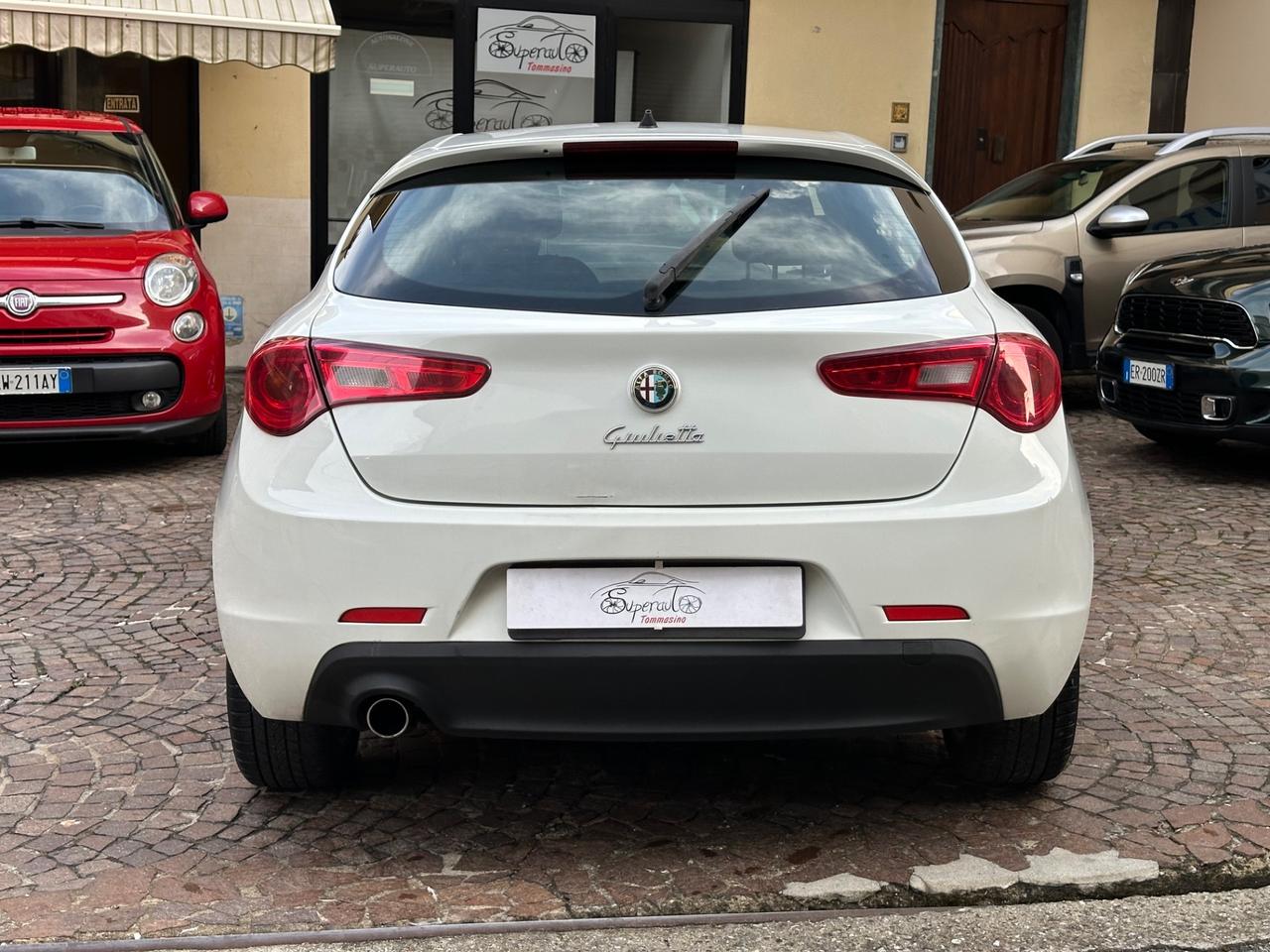 Alfa Romeo Giulietta 1.6 JTDm-2 105 CV