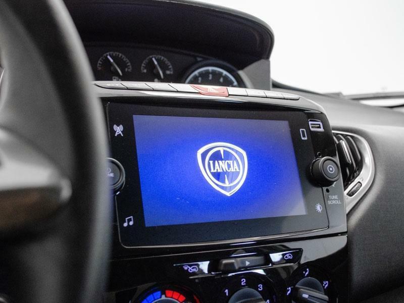 LANCIA YPSILON 1.0 firefly hybrid Gold s/s 70cv