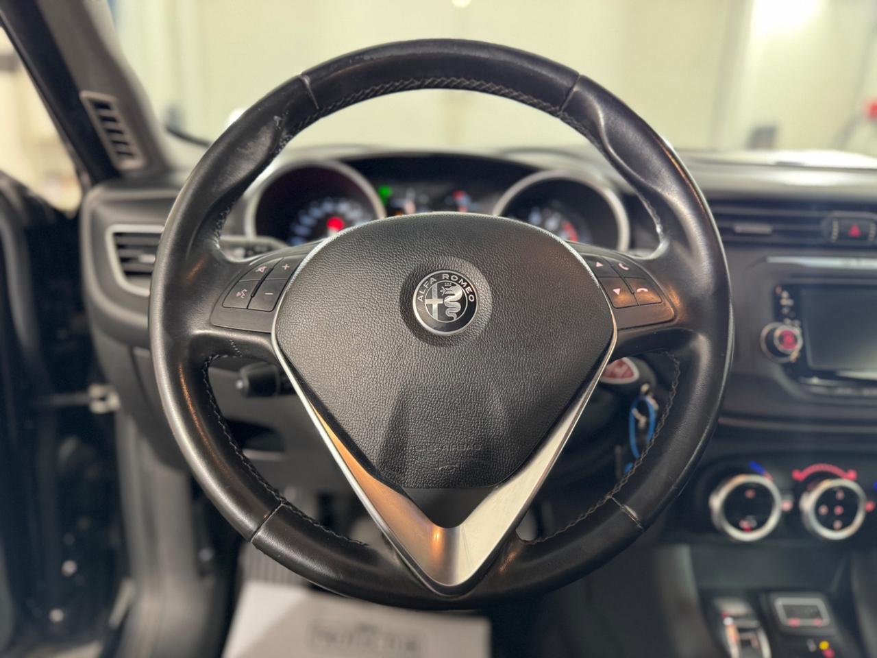 Alfa Romeo Giulietta 1.4 Turbo 120 CV Super* cerchi da 18"