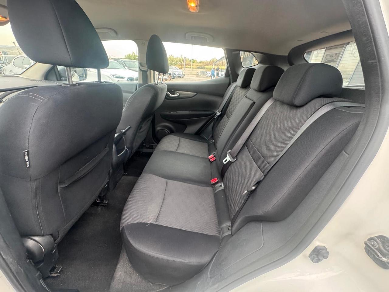 Nissan Qashqai 1.6 dCi automatica 131cv