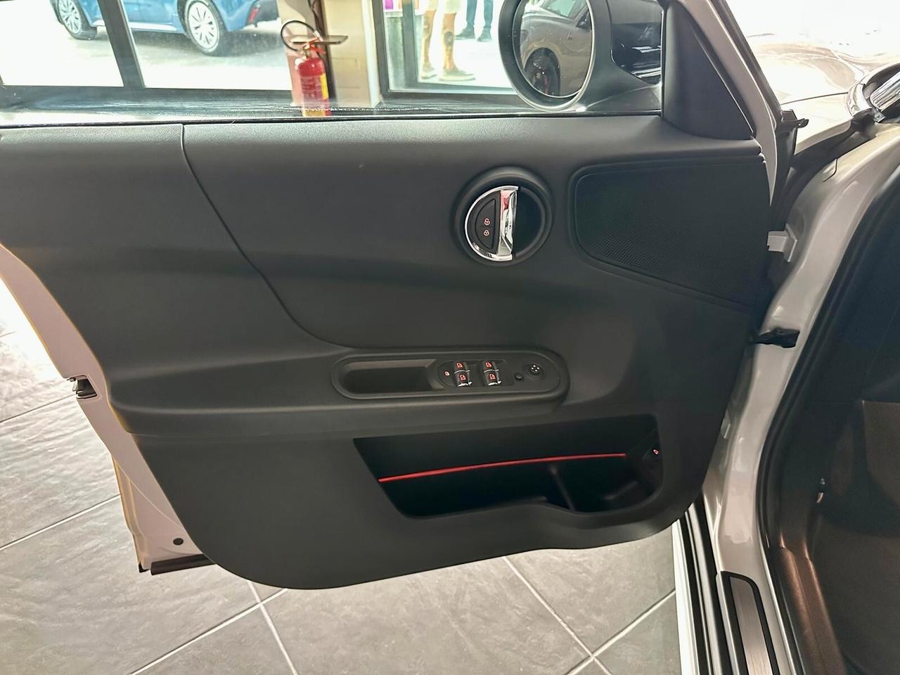 MINI COOPER D COUNTRYMAN 2.0d ESSENTIAL 150cv