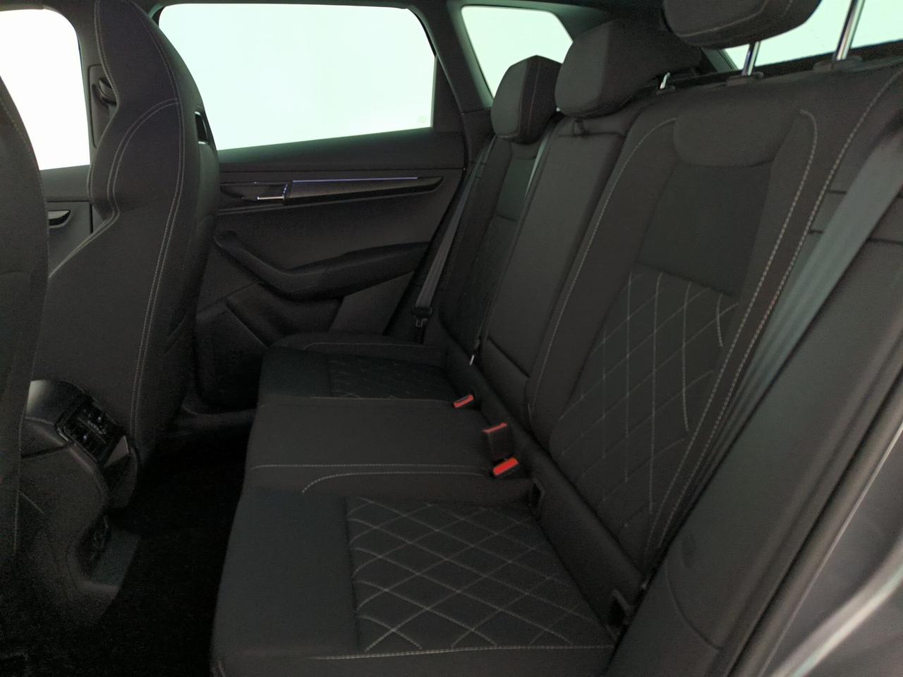 Skoda Karoq 2.0 tdi sportline 150cv dsg