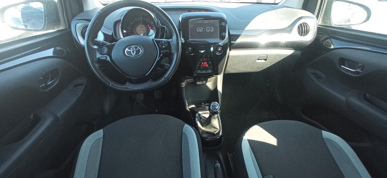Toyota Aygo 1.0 x-clusiv