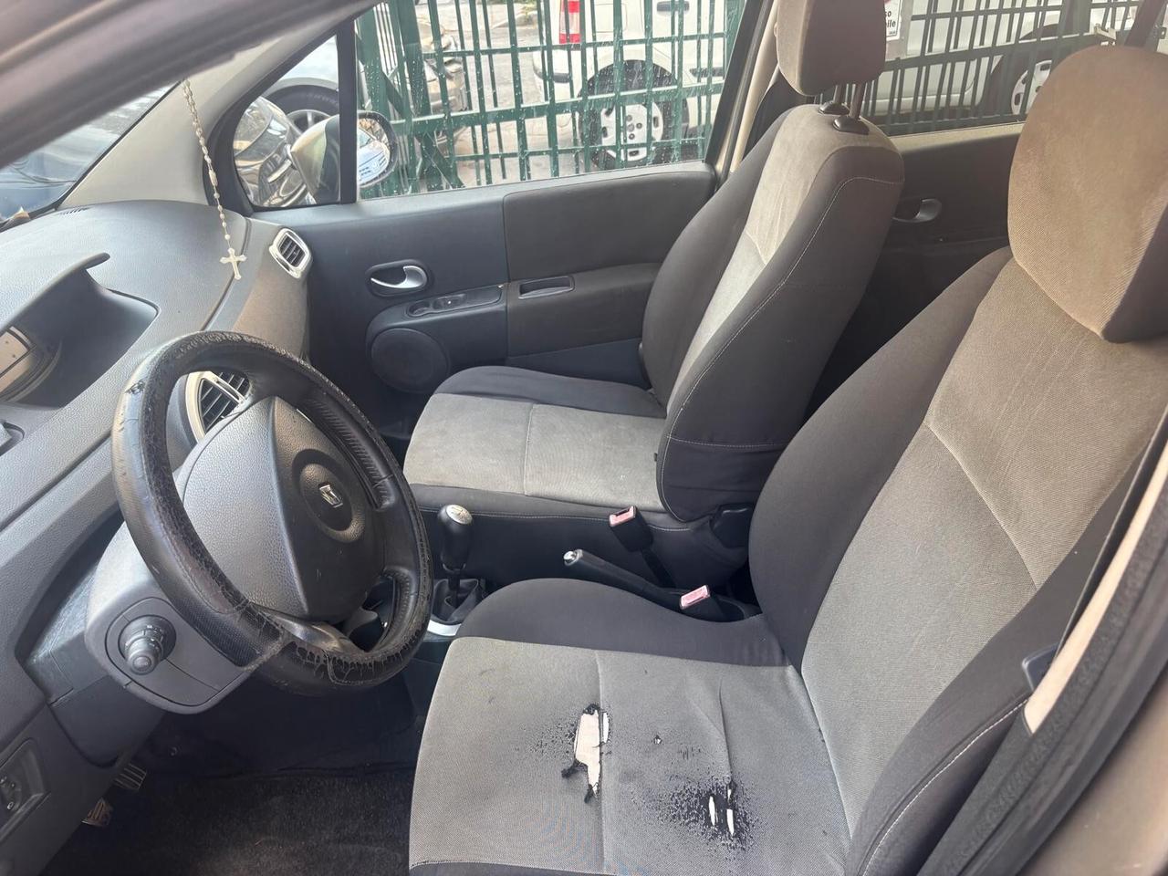 Renault Modus Grand 1.5 dCi 85CV Dynamique