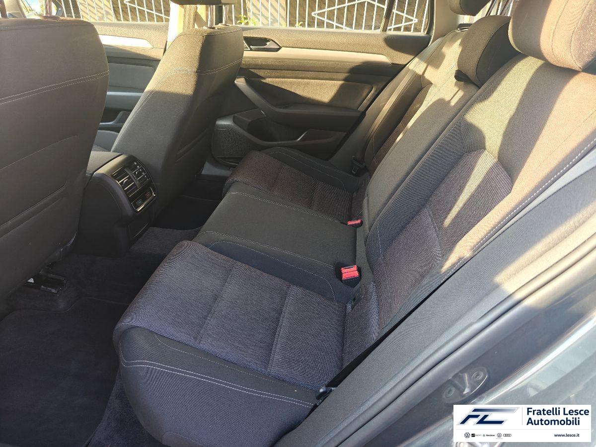 Volkswagen - Passat Variant 1.6 tdi 120cv DSG Business (Pronta Consegna!!!)