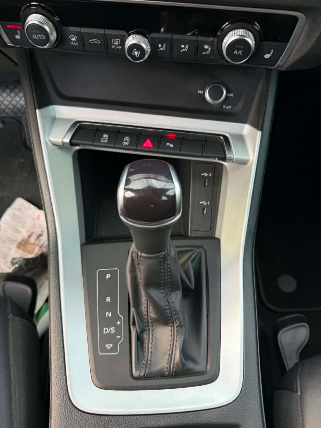 Audi Q3 35 TDI S tronic Business Advanced FULL OPTIONAL