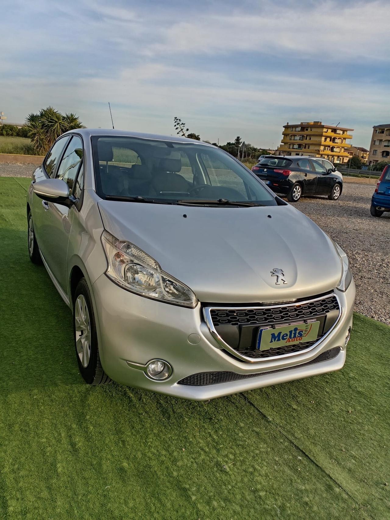 Peugeot 208 DIESEL 1.4 HDi 5 porte UTILITARIA