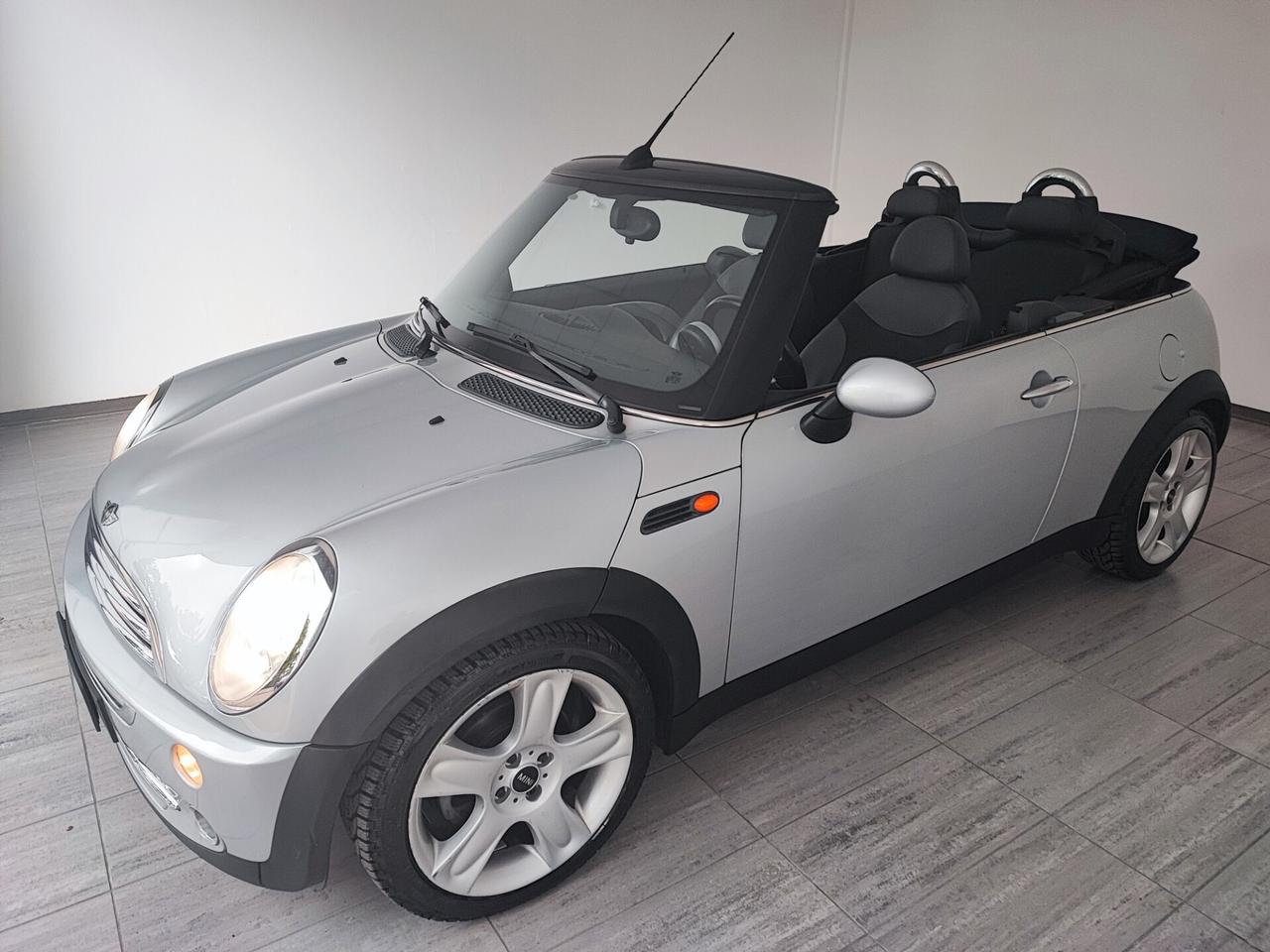 Mini 1.6 16V Cooper Cabrio
