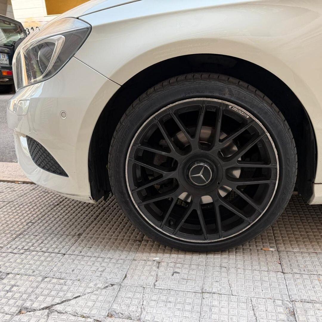 Mercedes A 200 CDI Aut - 136CV