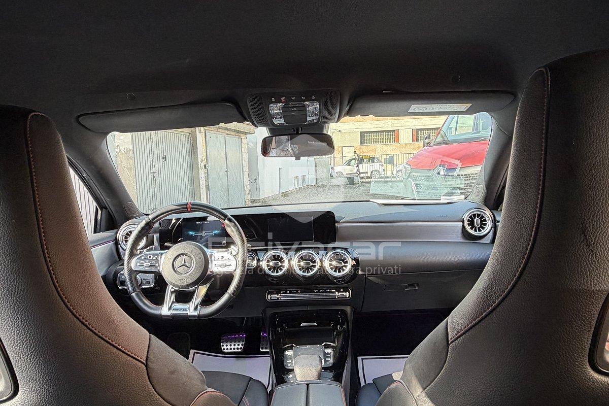 MERCEDES A 35 AMG 4Matic