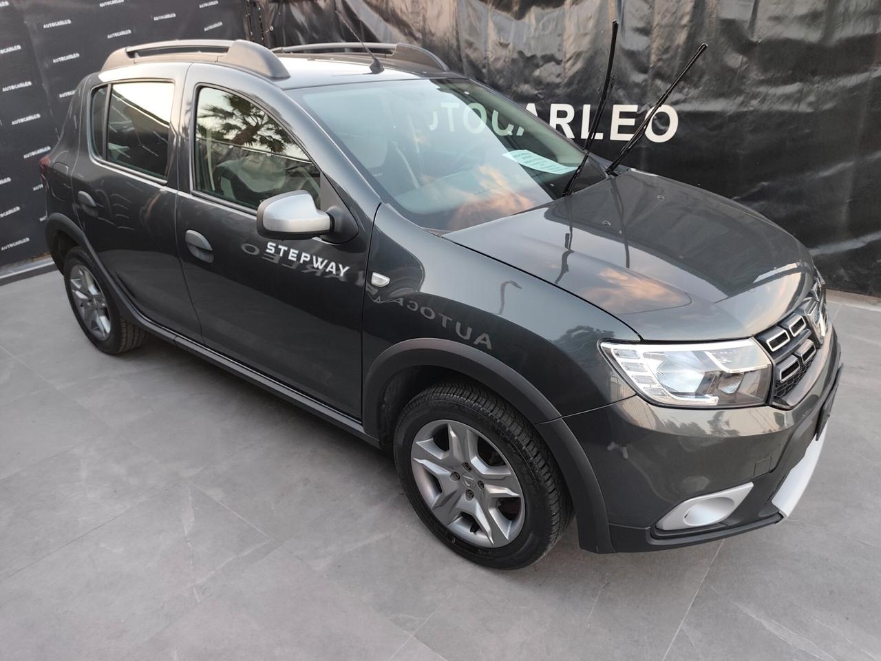 Dacia Sandero Stepway 1.0 BENZINA E GPL DI SERIE