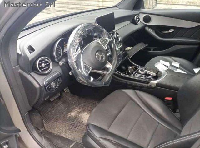 MERCEDES-BENZ GLC 250 D 204cv Coupe Premium Amg 4matic auto - FT026MZ