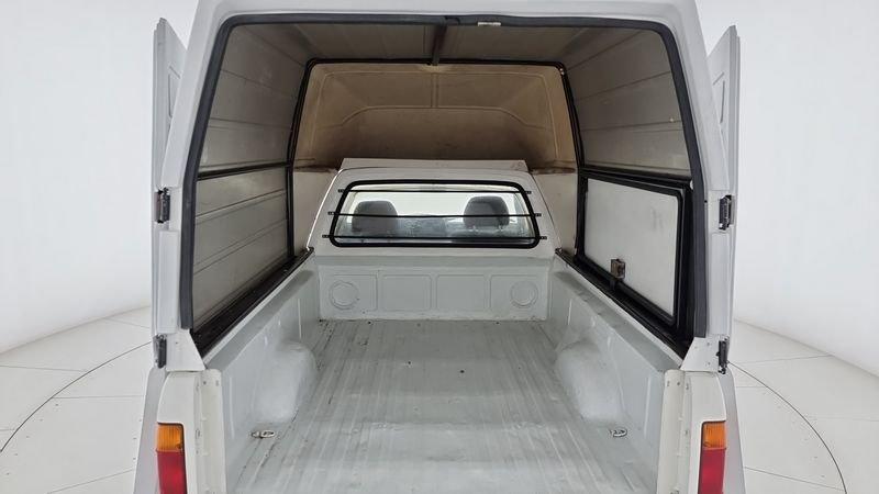 Volkswagen Caddy 1.4 D Gancio traino