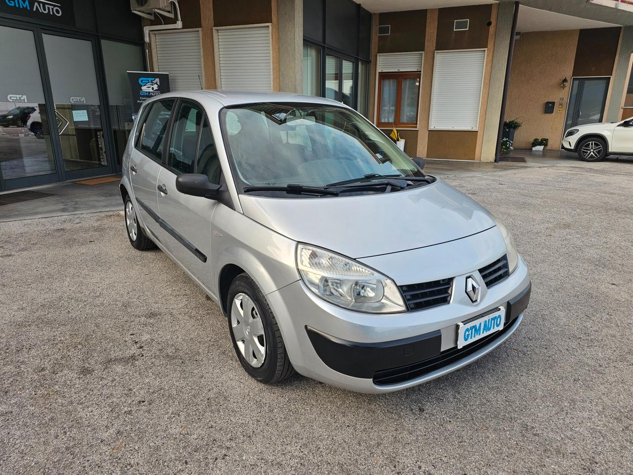 Renault Scenic Scénic 1.6 16V Pack