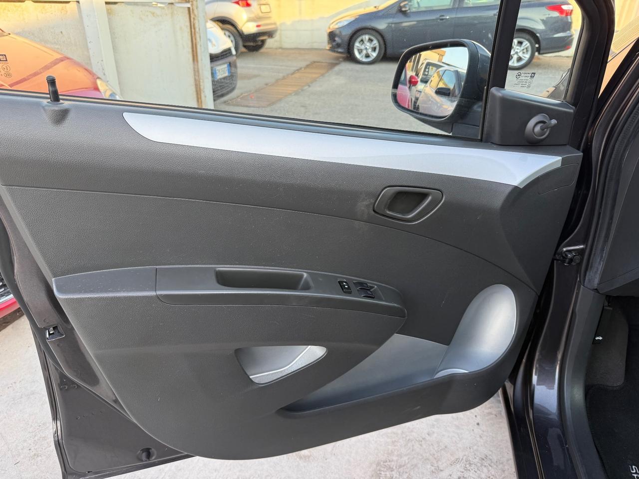 Chevrolet Spark 1.0 Benzina