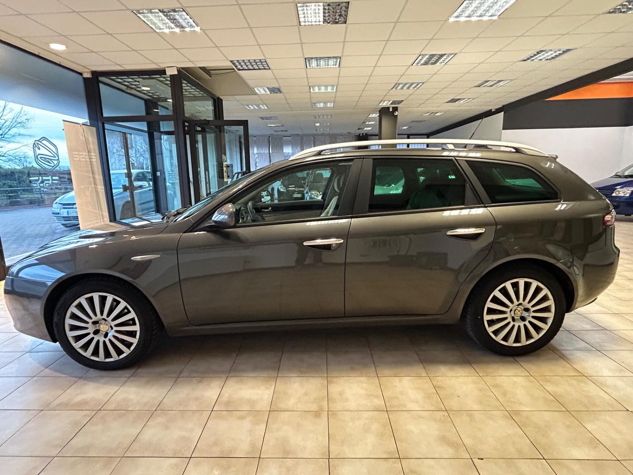 Alfa Romeo 159 - 1.9 JTDm 150cv Sportwagon