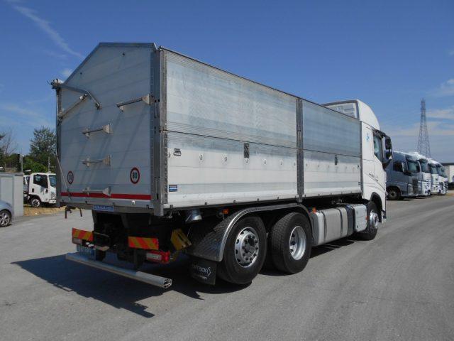 VOLVO FH 12