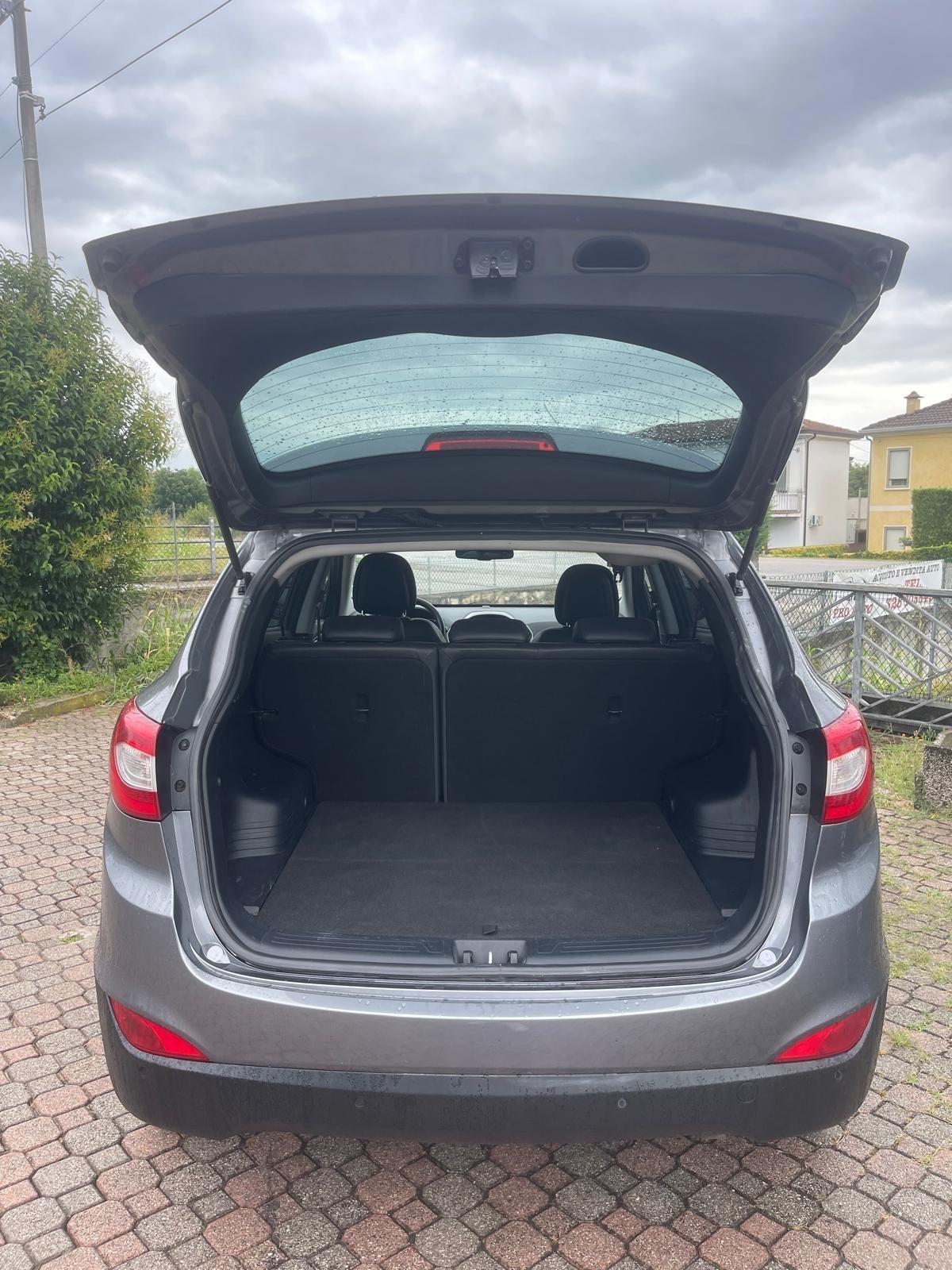 Hyundai iX35 1.7 CRDi 2WD Xpossible