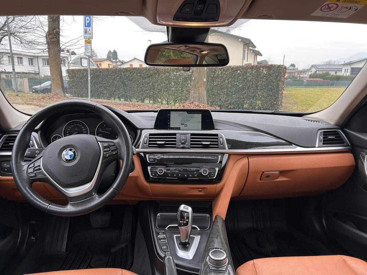 BMW 320d xDrive Touring Luxury – Automatica – 190 CV