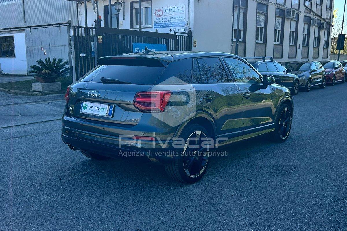 AUDI Q2 35 TFSI S tronic Identity Black