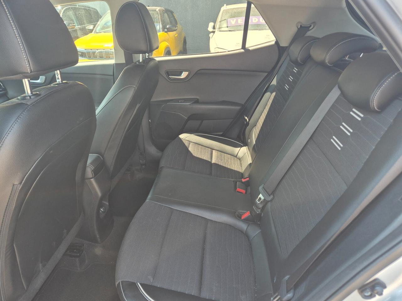 Kia Stonic 1.0 T-GDi 100 CV MHEV iMT GT Line