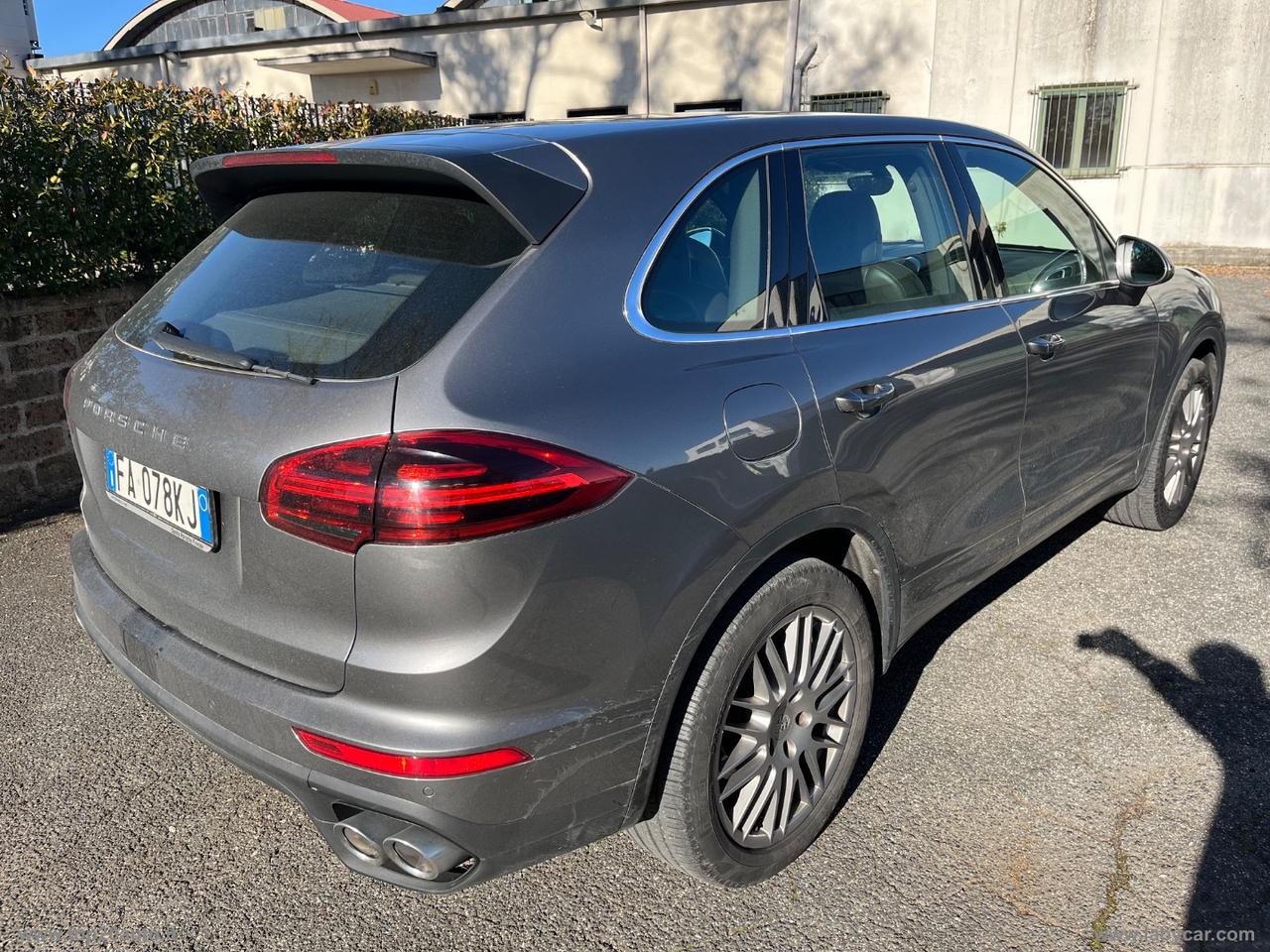 PORSCHE Cayenne 3.0 Diesel PELLE|TETTO|IPER LUSSO