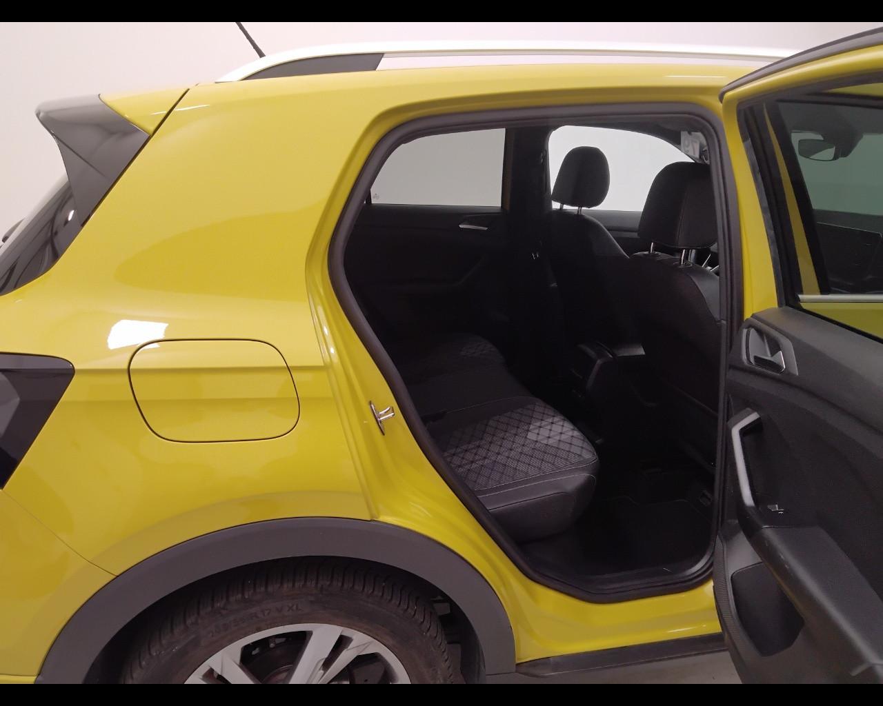 VOLKSWAGEN T-Cross 2024 - T-Cross 1.0 tsi R-Line 115cv