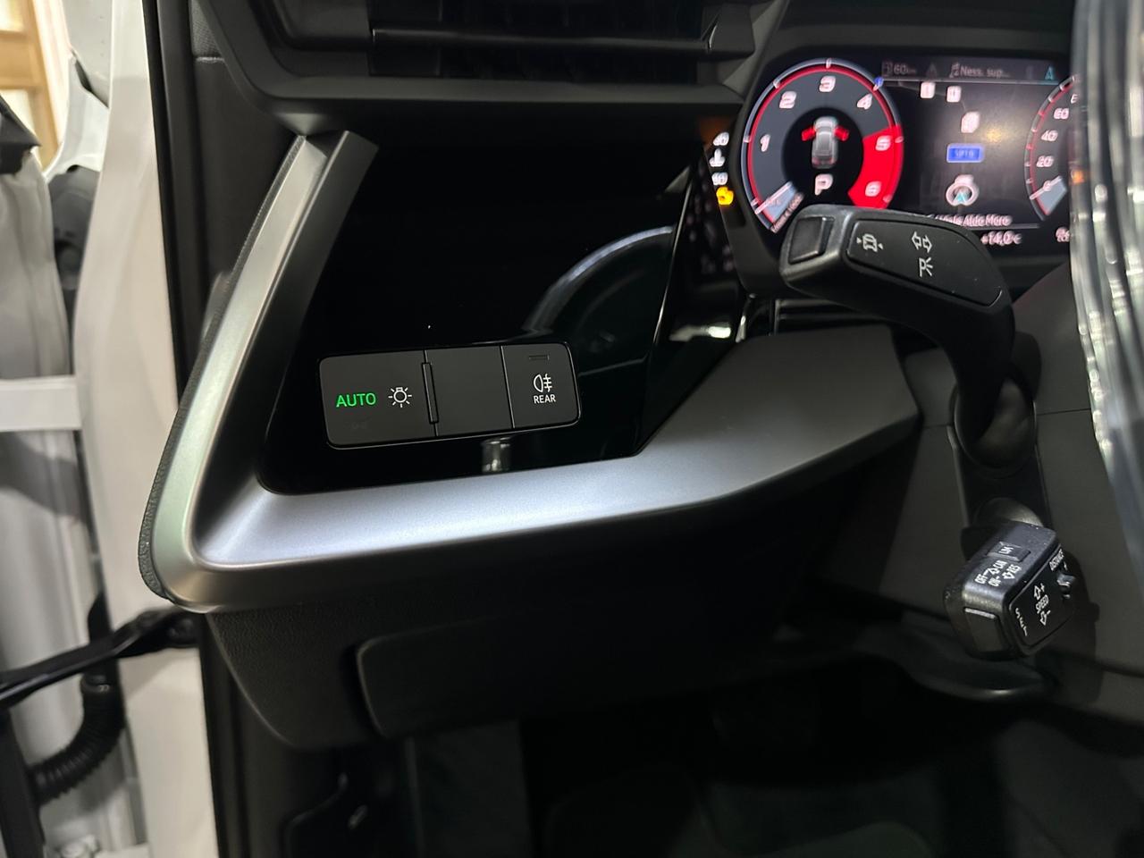 Audi A3 Sedan 35 TDI S line edition