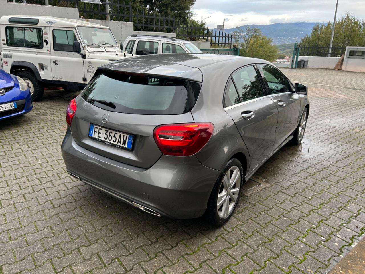 Mercedes-benz A 180 A 180 d Sport