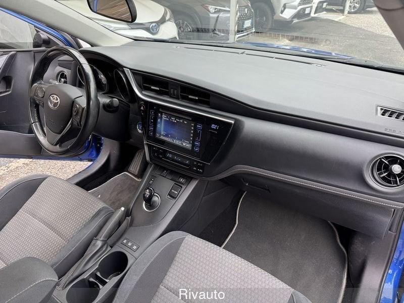 Toyota Auris 1.8 Hybrid Black Edition