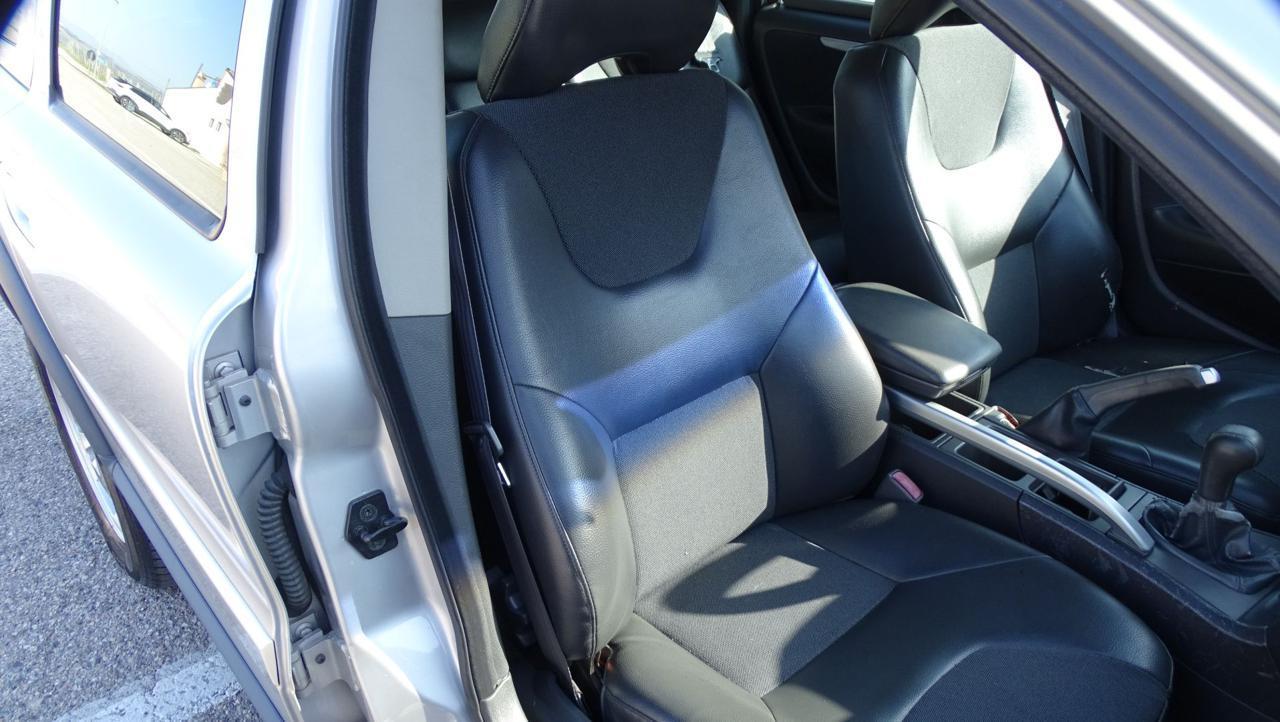 VOLVO XC70 2.4i turbo 20V cat AWD T XC