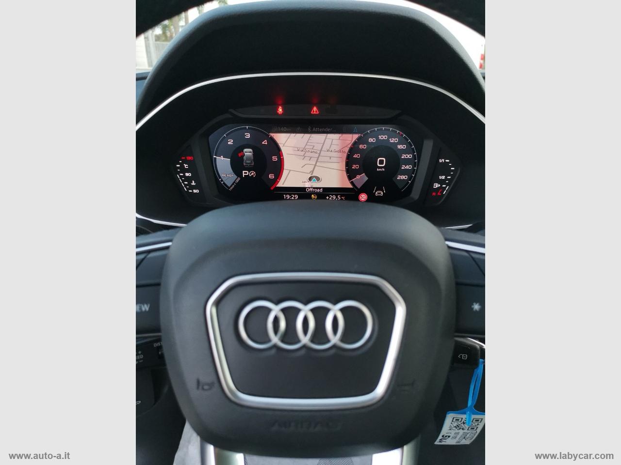 AUDI Q3 35 TDI S tronic Business Advanced