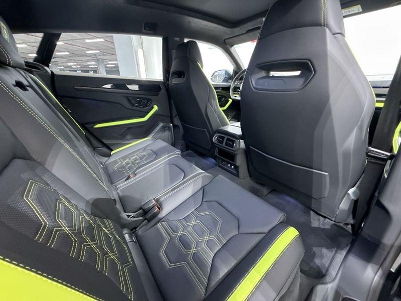 Lamborghini Urus 4.0 SE