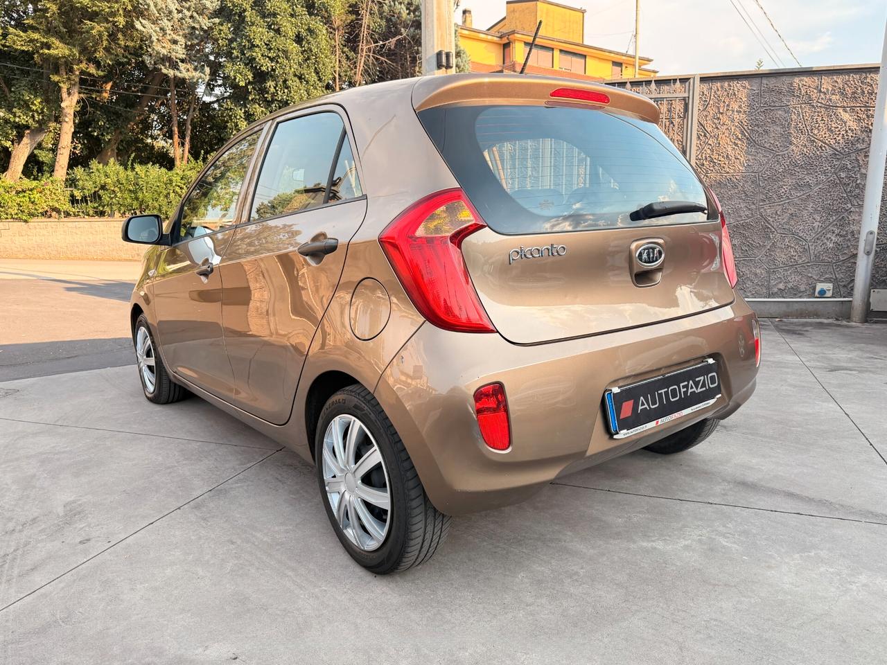 Kia Picanto 1.0 12V 5 porte Easy