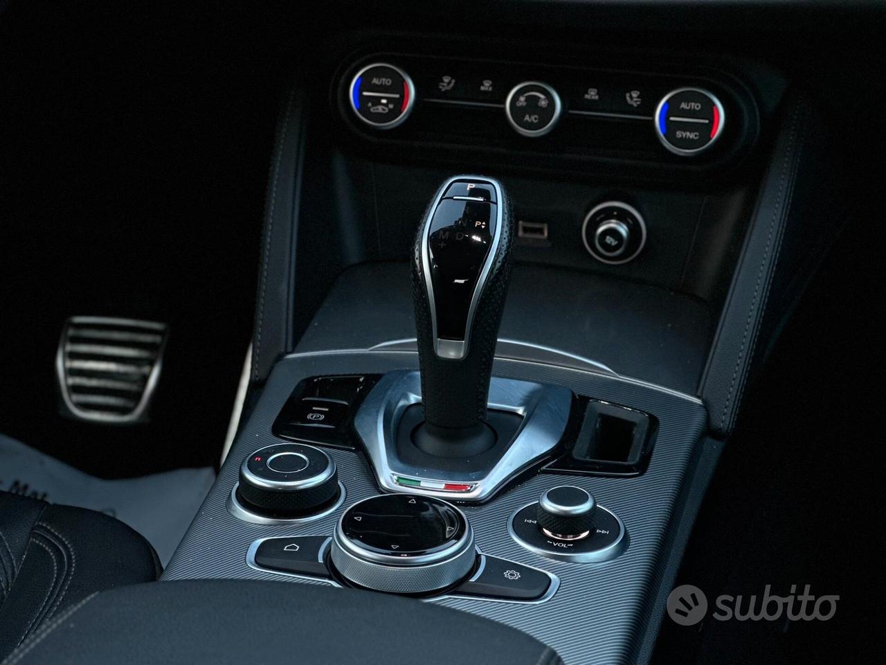 Alfa Romeo Stelvio 2.2 Turbodiesel 190 CV AT8 Q4 T