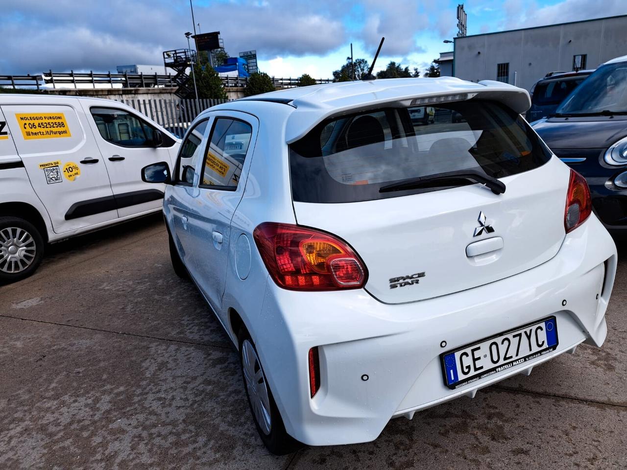Mitsubishi Space Star 1.0 Intense SDA
