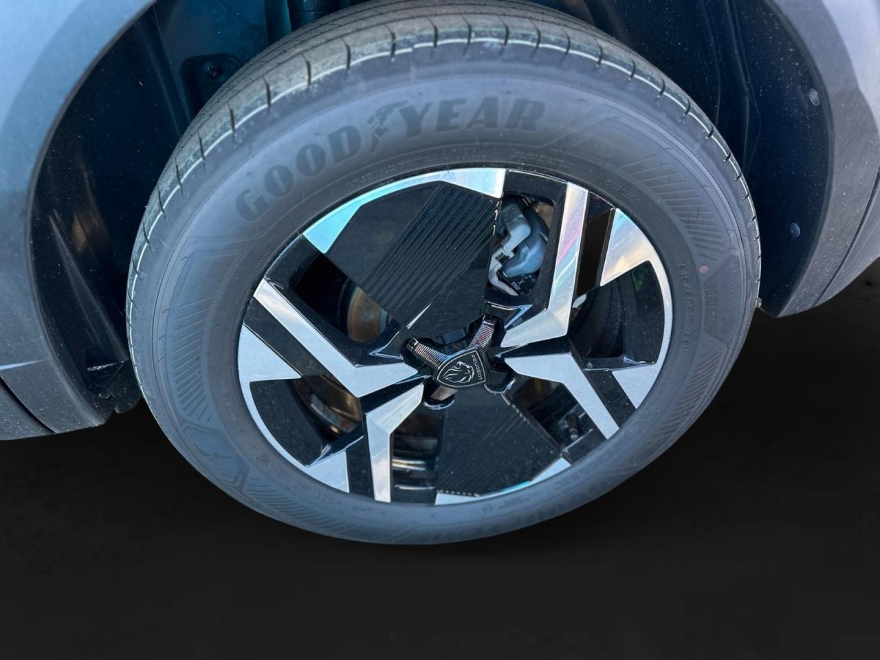 PEUGEOT 2008 II 2023 - 2008 1.2 puretech Allure s&s 100cv